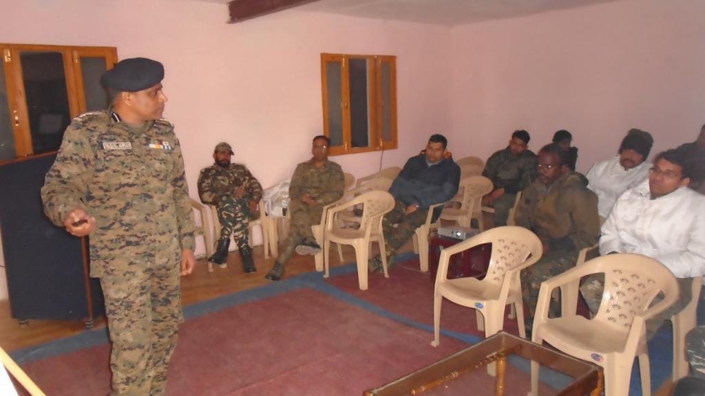 ips trainees have undergone attachment training in kashmir