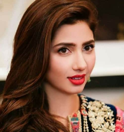 Pakistani actress Mahira Khan says i would like to have a destination wedding