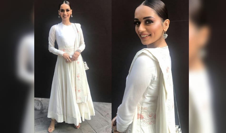 manushi chhillar writes emotional tweet on meeting prime minister narendra modi