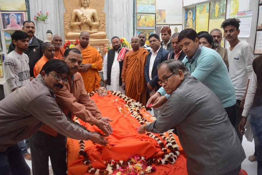 monk pragyanand died after an illness
