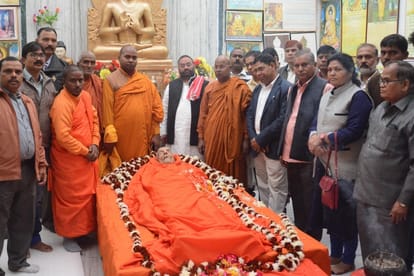 monk pragyanand died after an illness