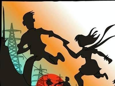 brave daughter beat mobile thief at jaunpur