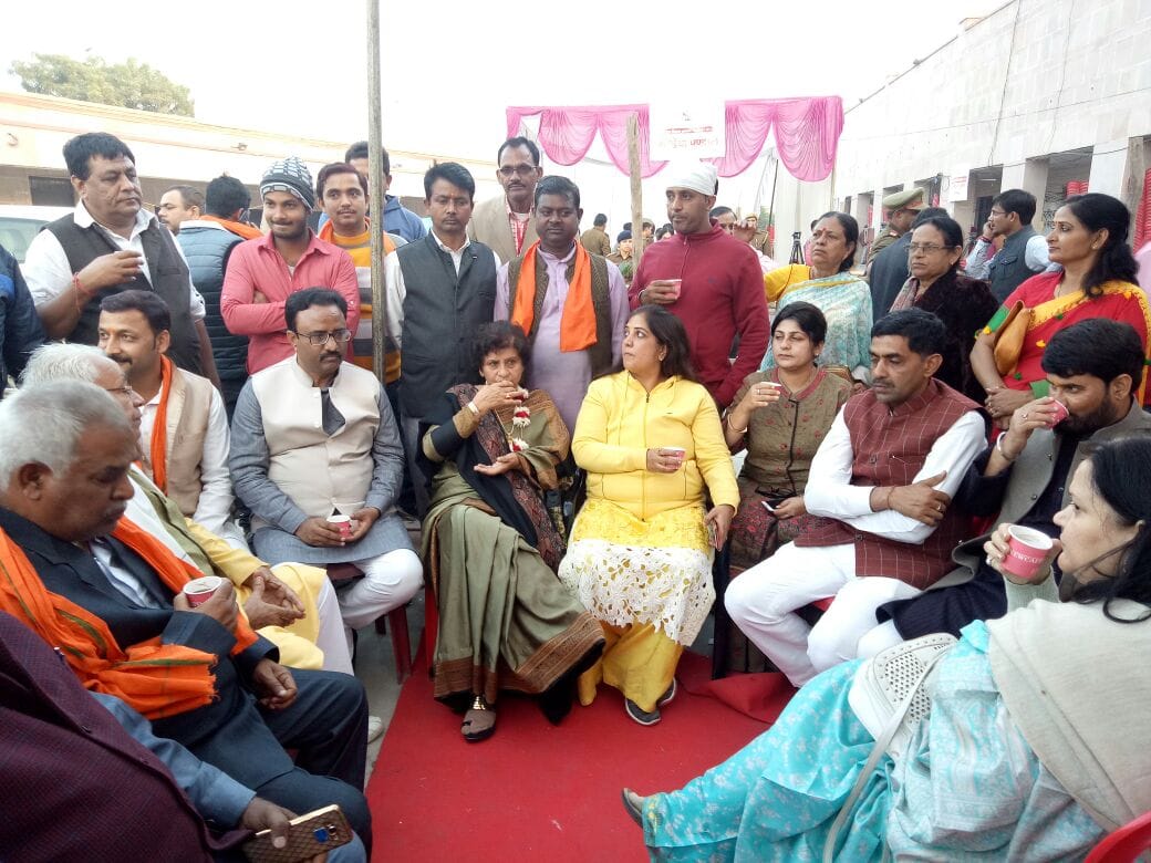 sanyukta bhatiya win the mayor election of lucknow