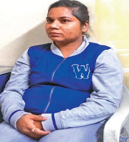A bank manager caught by acb taking bribe of Rs. 25,000 in udaipur