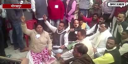 BJP OPPONENTS IN GORAKHPUR CRIES FOUL, SAYS DISORDER IN EVMS 