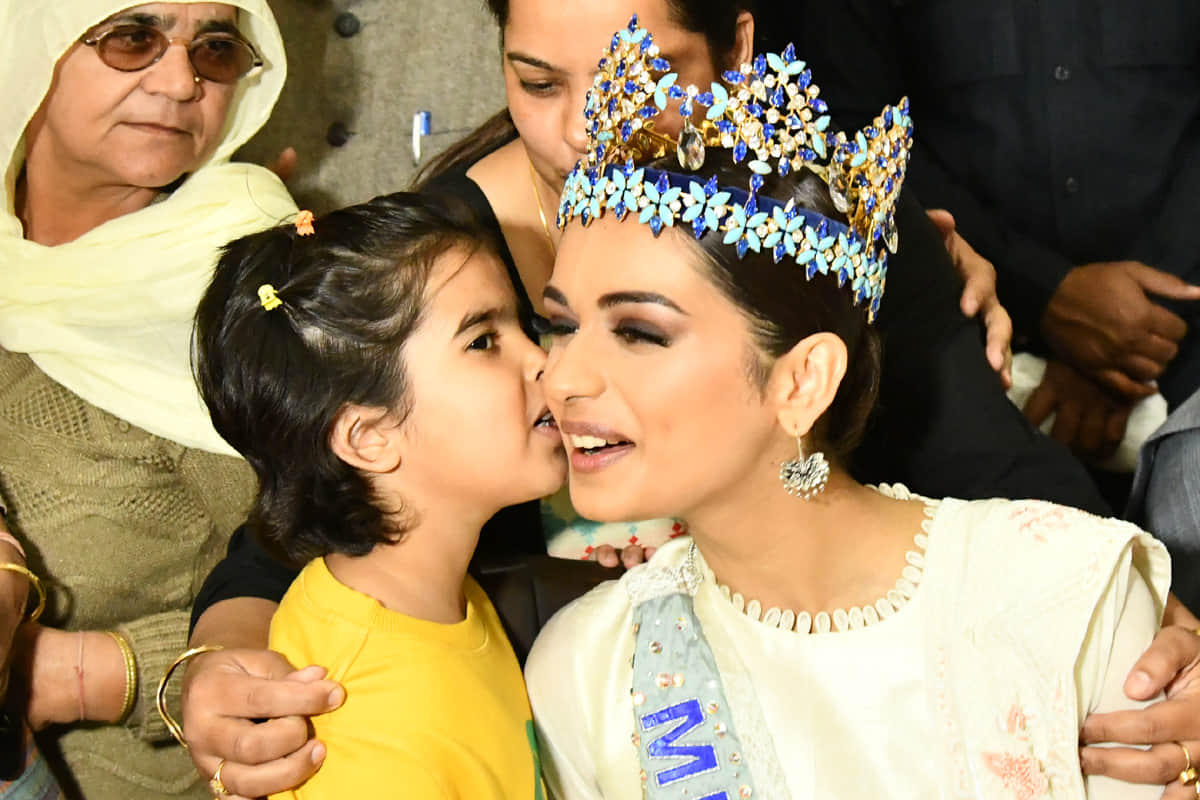miss world manushi chhillar wants to work in action movie and in which she is doing action