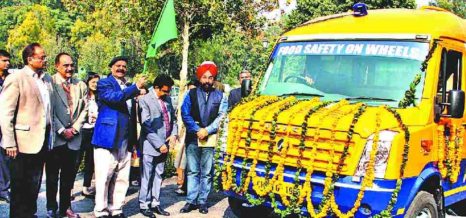 mobile food testing lab insuagrated at chandigarh
