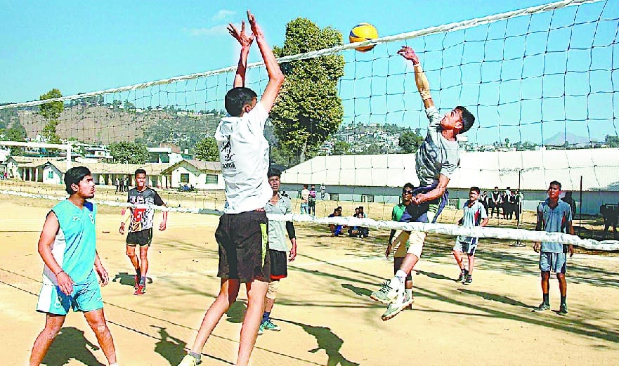 Neeraj and Rakhi run fast in Farrata