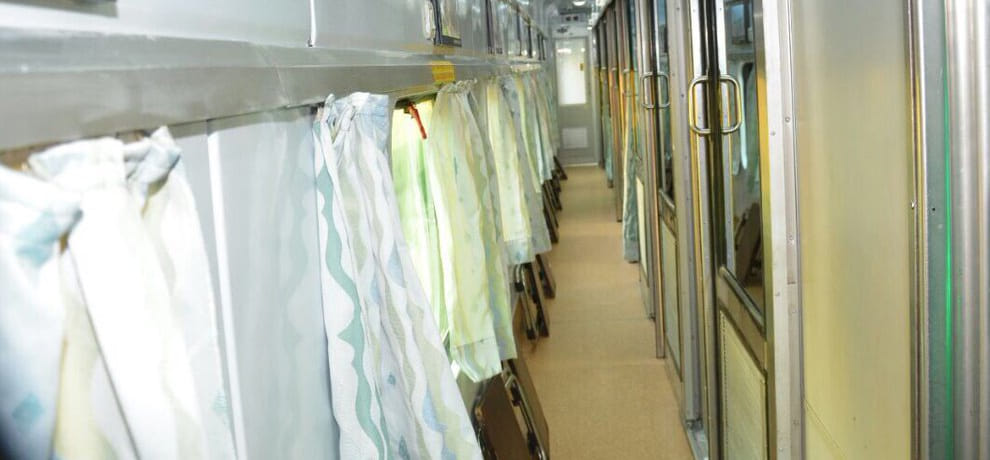 indian Railway gives new look to rajdhani express coaches under its Swarna project