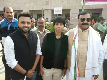 shadiya rafeeq is youngest corporator of Lucknow.