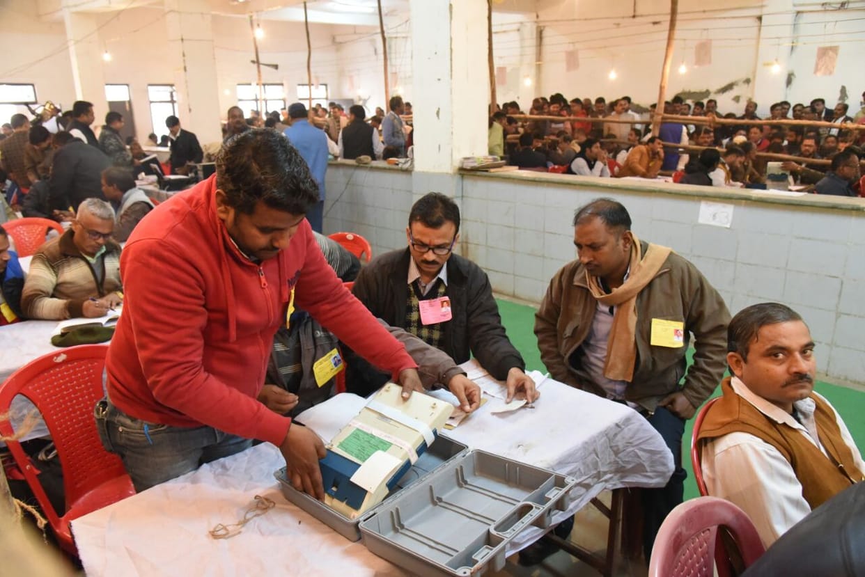  SEC holds meeting with govt, discuss security over West bengal rural poll 