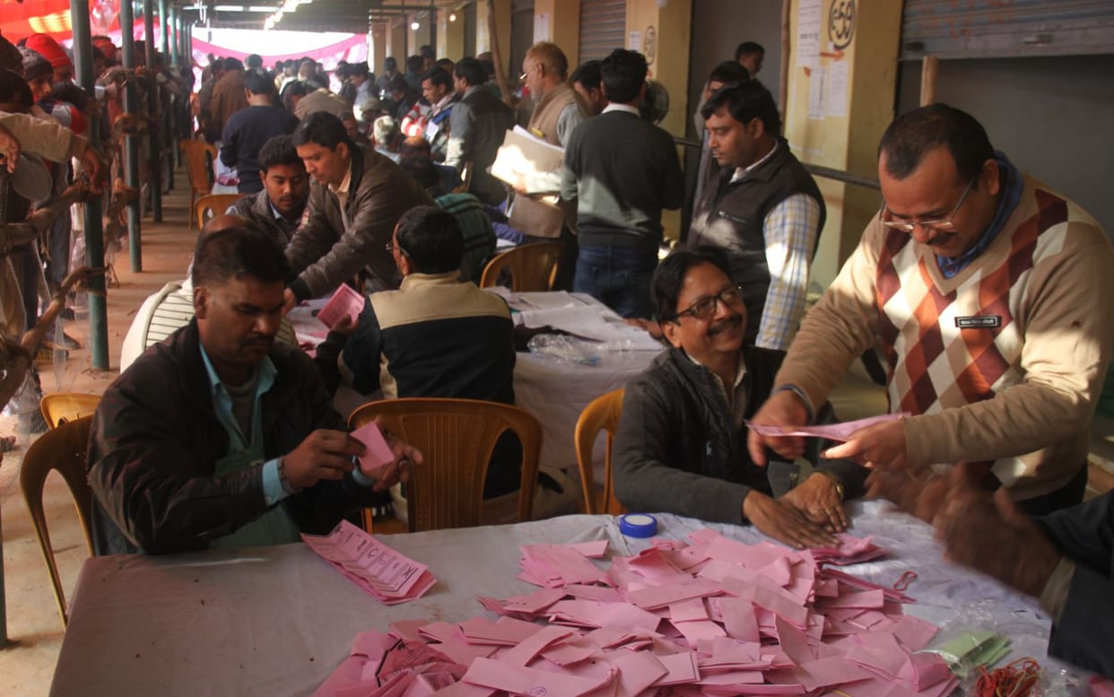 नगर पालिका में भाजपा-सपा बराबर, पंचायतों में निर्दलीय उम्मीदवारों का वर्चस्व