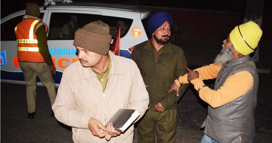 bribe allegation on chandigarh police constables