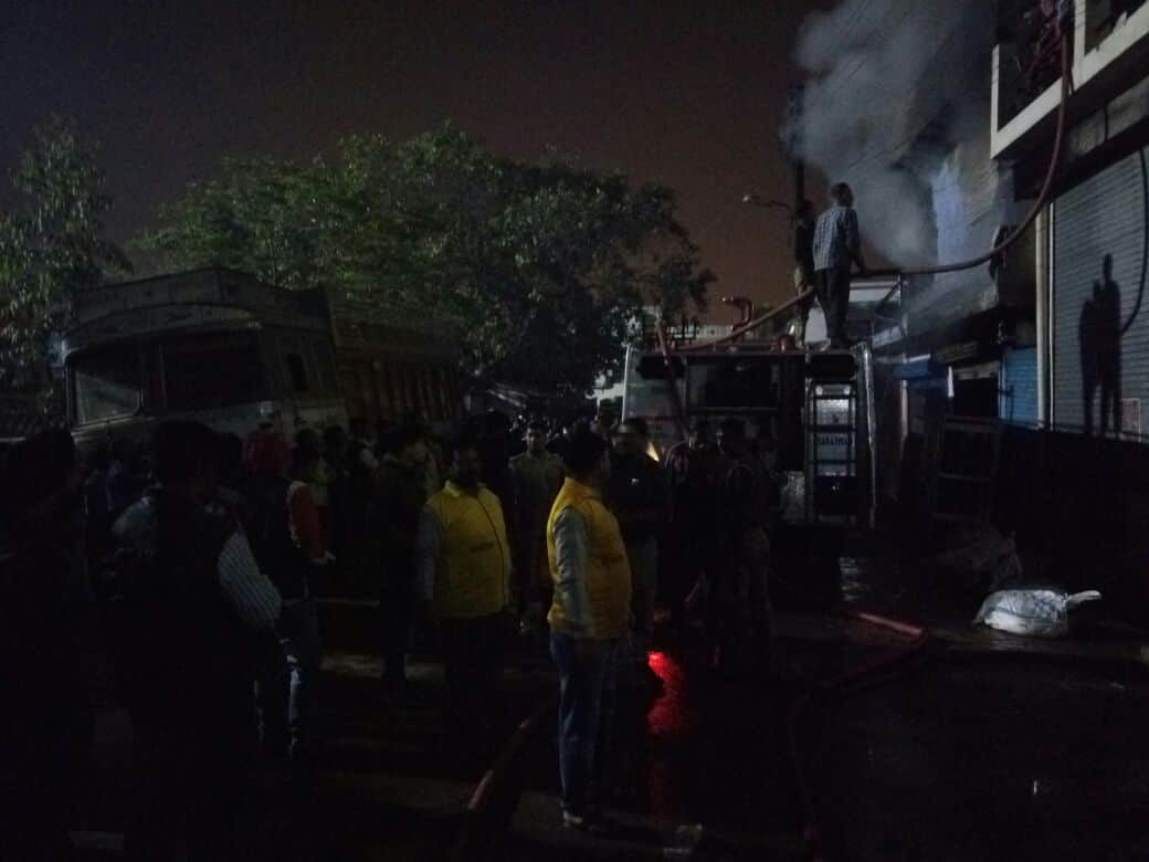 fire in godown due to short circuit