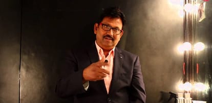 Deepak Sawant makeup artist of bollywood star Amitabh Bachchan