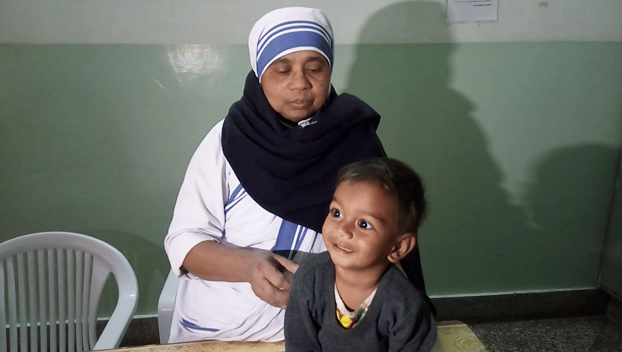 a young man leave a boy to old woman in alwar