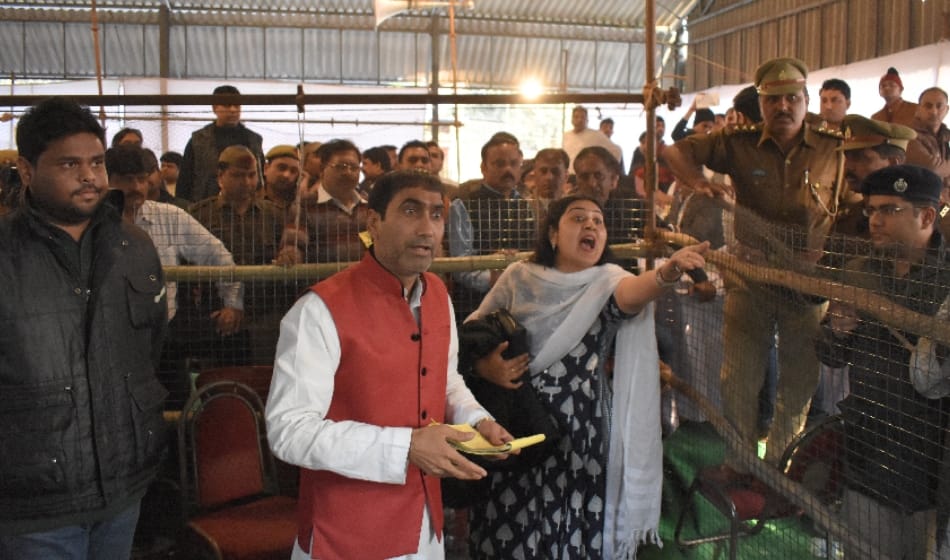 new ghaziabad mayor asha sharma breaks law after winning election carried out rally