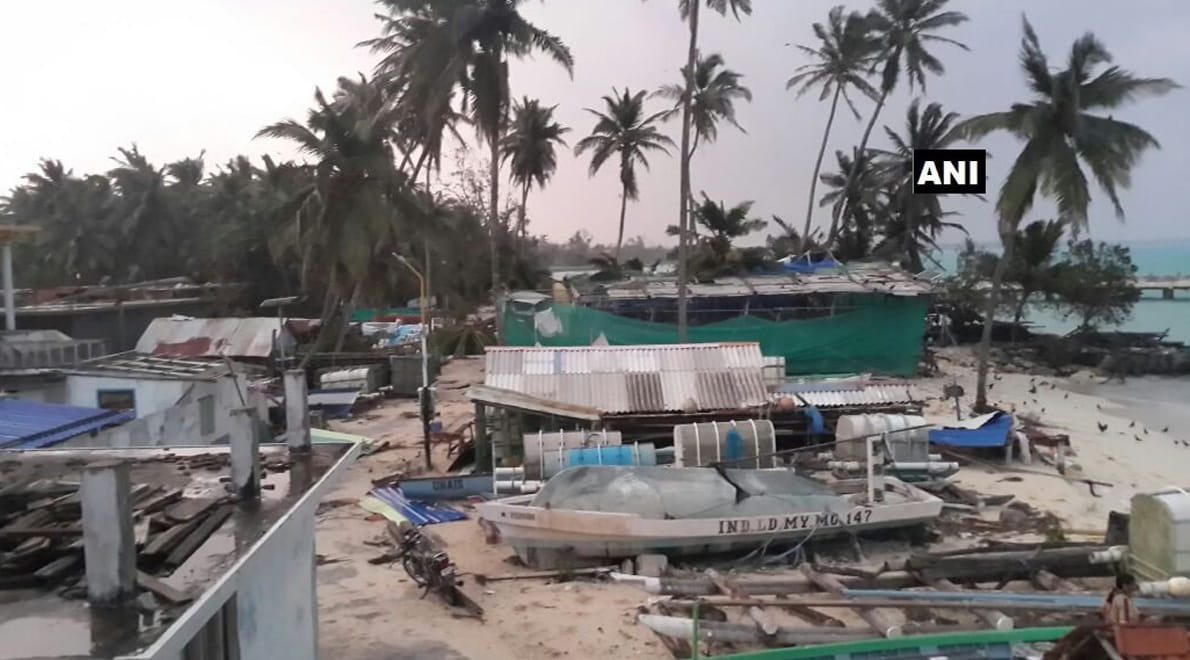 southern India is facing terror of cyclone ockhi now pm Narendra Modi promise for help