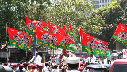 samajwaadi party could not open account in kannauj