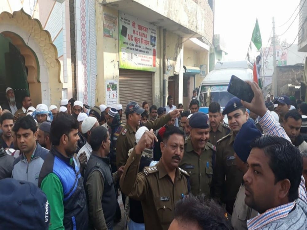 fight during eid milad un nabi celebration in roorkee