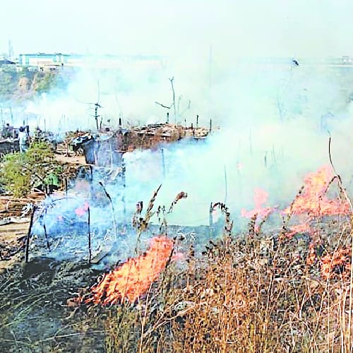 70 slums on fire at baddi in himachal