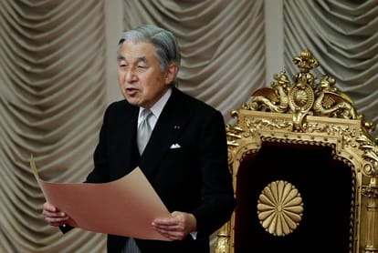 Japan's Emperor Akihito will abdicate the throne on 2019