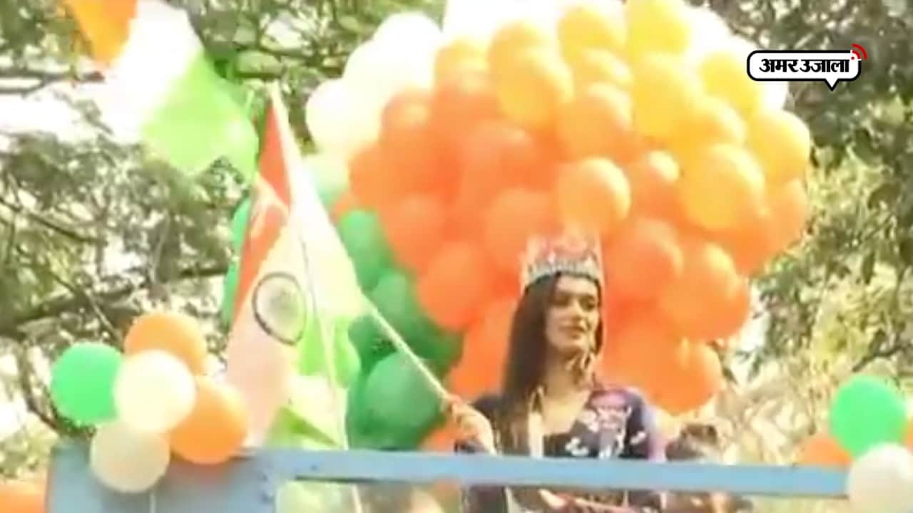 मानुषी चिल्लर 