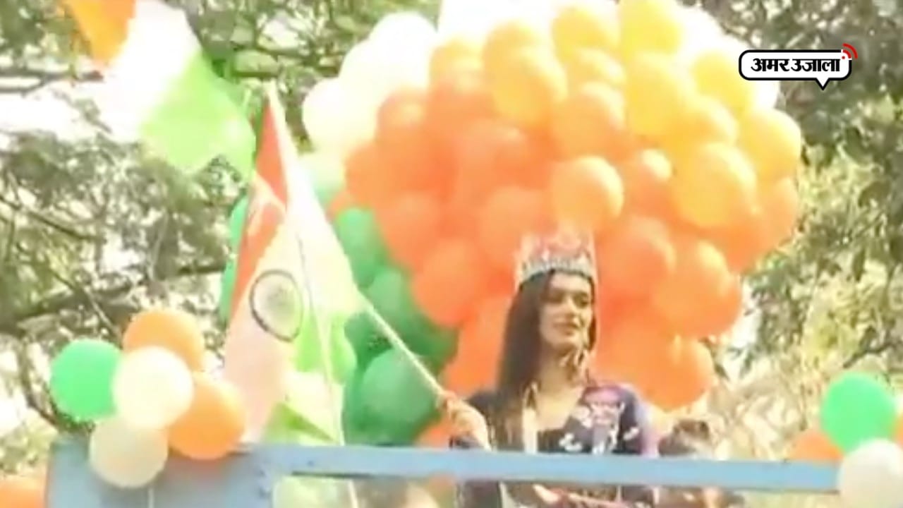 मानुषी चिल्लर 
