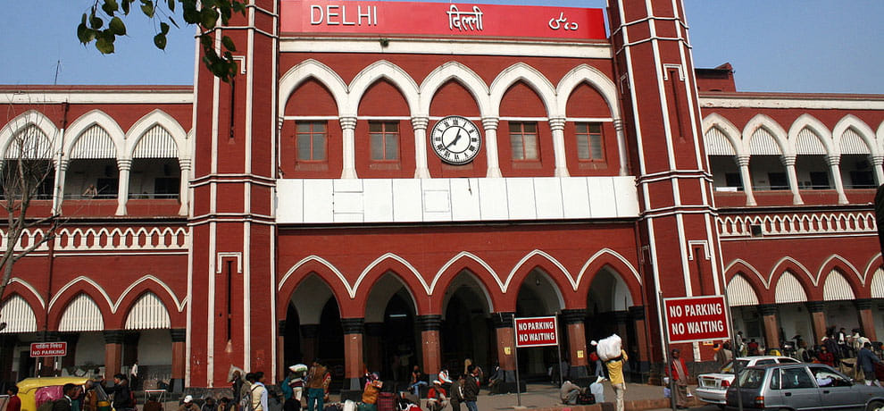 bomb hoax call create trouble for police near old delhi railway station 