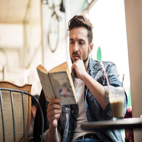 these 4 tips fight your loneliness when you living alone