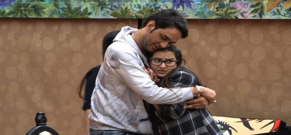 Bigg Boss 11 contestant Shilpa Shinde breaks down during captaincy task 