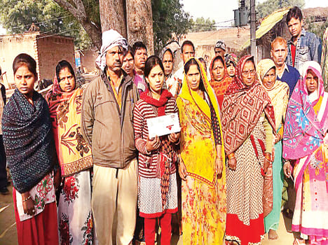 A day before marriage, fire, cash and housekeeping ashes