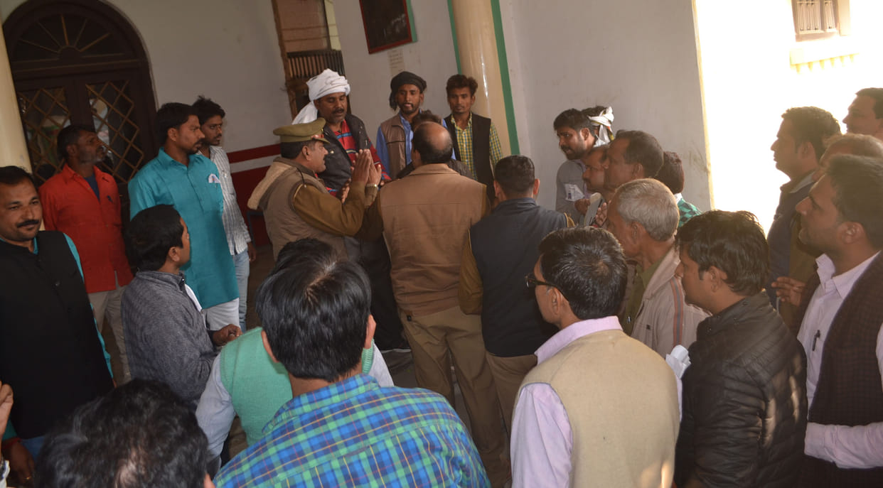 Independent Abha Gupta  Candidates and supporters