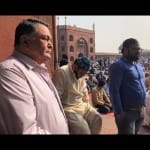 Bollywood actor rishi kapoor reached delhi jama masjid very secretly  