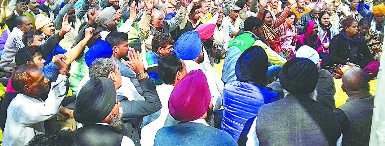 Strong opposition against decision to give mill on PPP mode