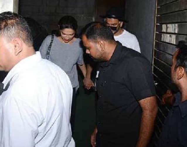 Ranveer Singh and Deepika Padukone spotted at Zoya Akhtar house