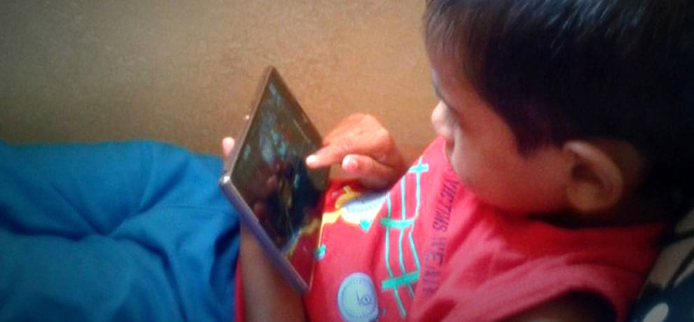 overuse of mobile is dangerous for your eyes