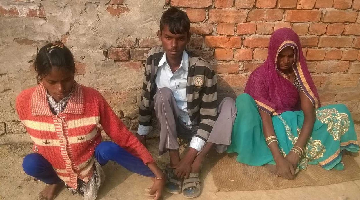 Hundred Divyang in this village of varanasi