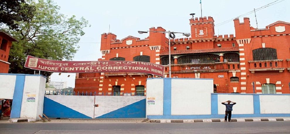 Kolkata Islamic State militant tries to kill security guard in jail