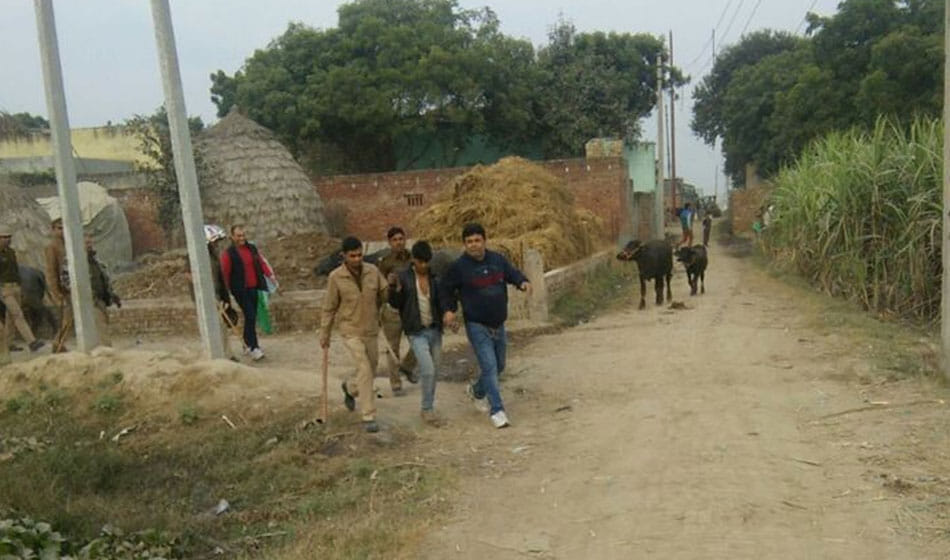encounter with suspected terrorist and police in ghaziabad