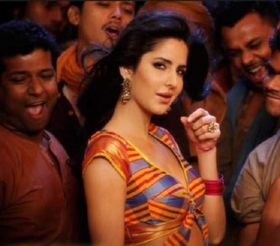 Karan Johar Apologises For Making Item Numbers in his film
