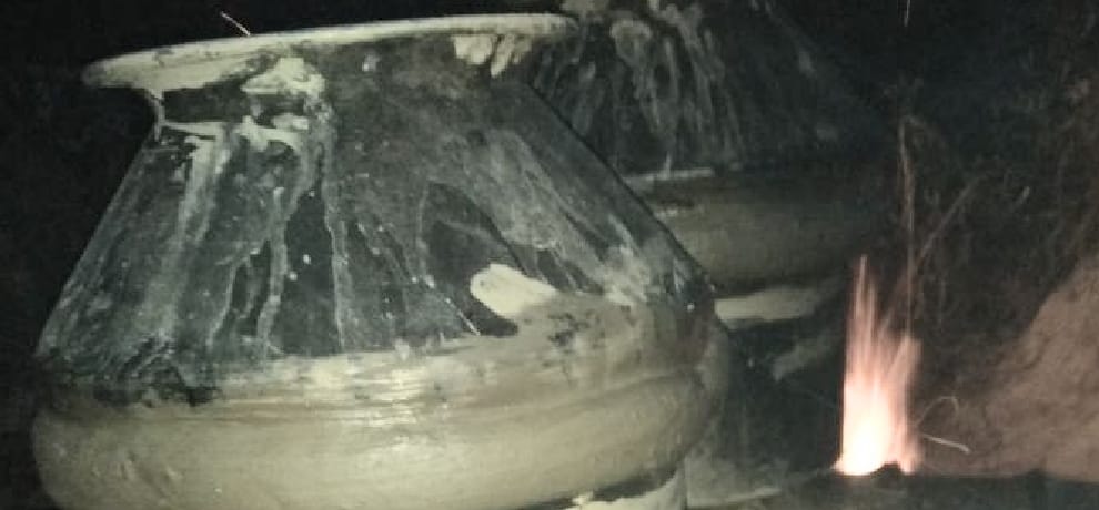 police destroyed 1600 litre raw liquor at naina devi
