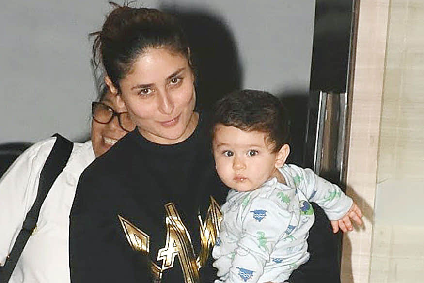 see in pictures taimur ali khan follows mom kareena kapoor fashion