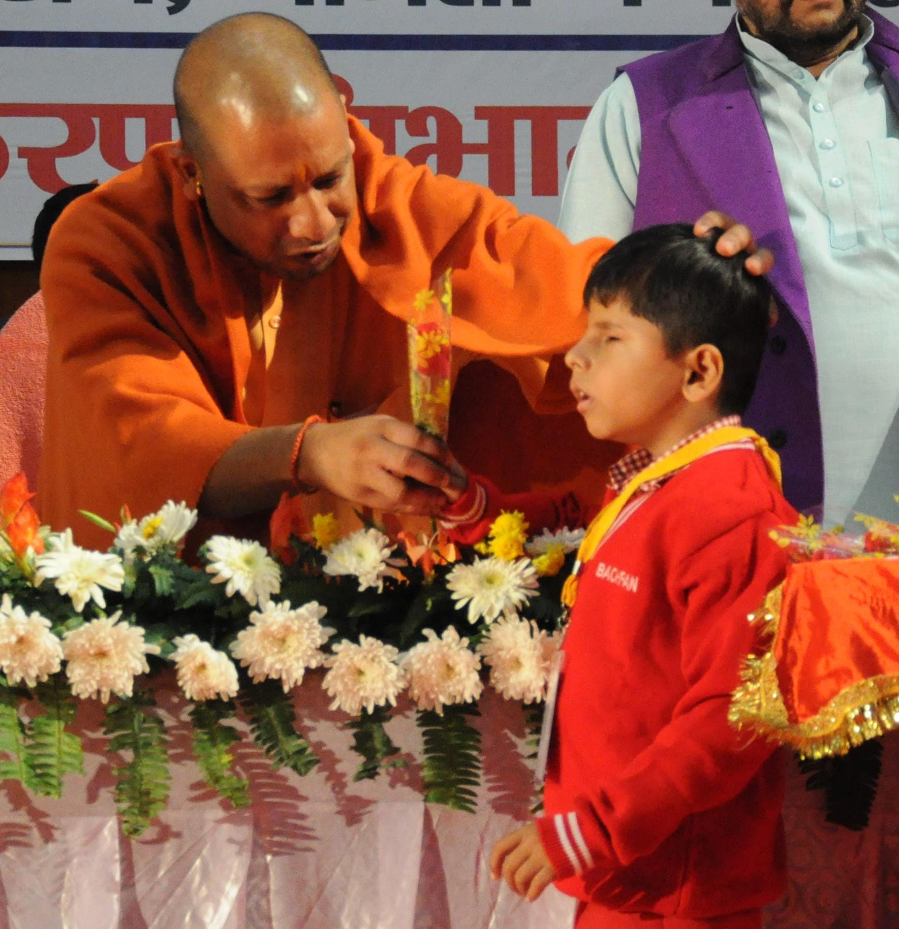 Yogi adityanath meets to disables in Lucknow.