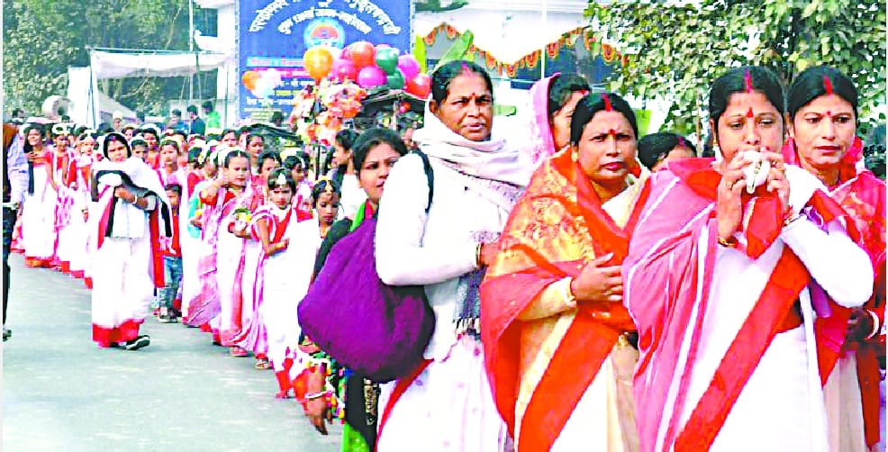 Human life incomplete without worshiping Guru: Rawat
