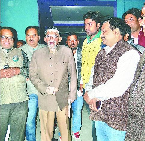 Santosh Gangwar, who came in support of BJP District President