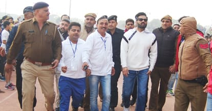 Marathon in Rohtak with the slogan of Save Daughter