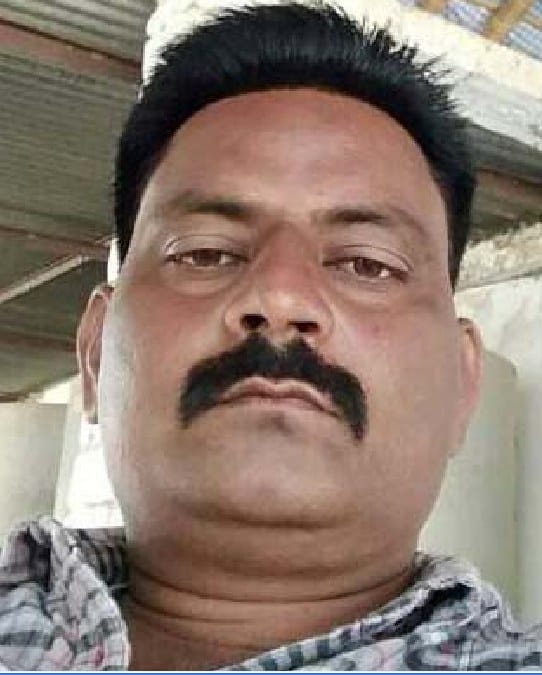 डीसीएम की टक्कर से बाइक सवार किसान की मौत