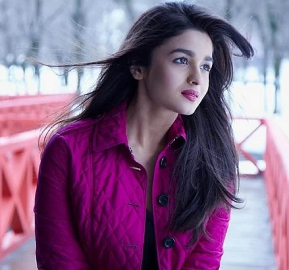 Alia Bhatt is Eager To Work With Varun Dhawan