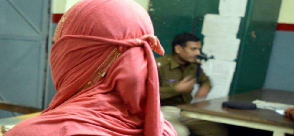 varanasi daroga daughter says that save me from my father